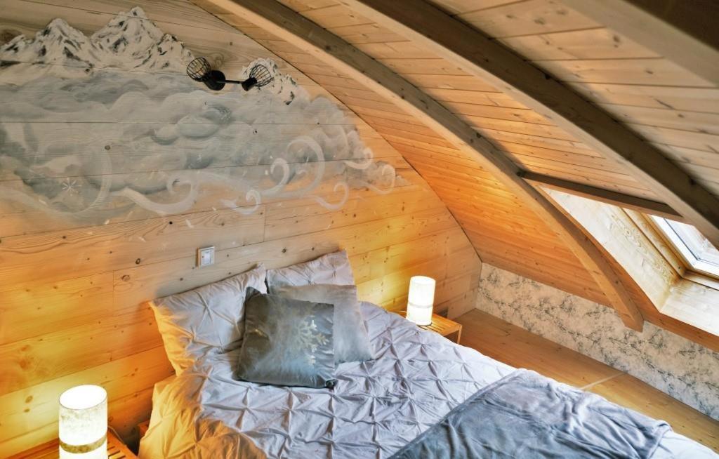 Au-Dela Des Nuages, Maison D'Hotes Insolite & Spa Aubessagne Exterior photo